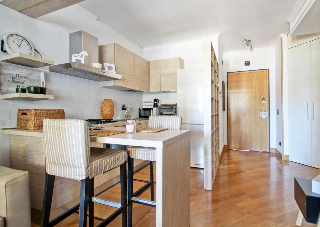 רומא Cozy Terrace Apt Close To Eataly And Metro Piramide מראה חיצוני תמונה