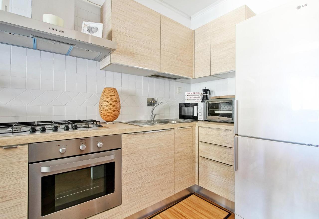 רומא Cozy Terrace Apt Close To Eataly And Metro Piramide מראה חיצוני תמונה
